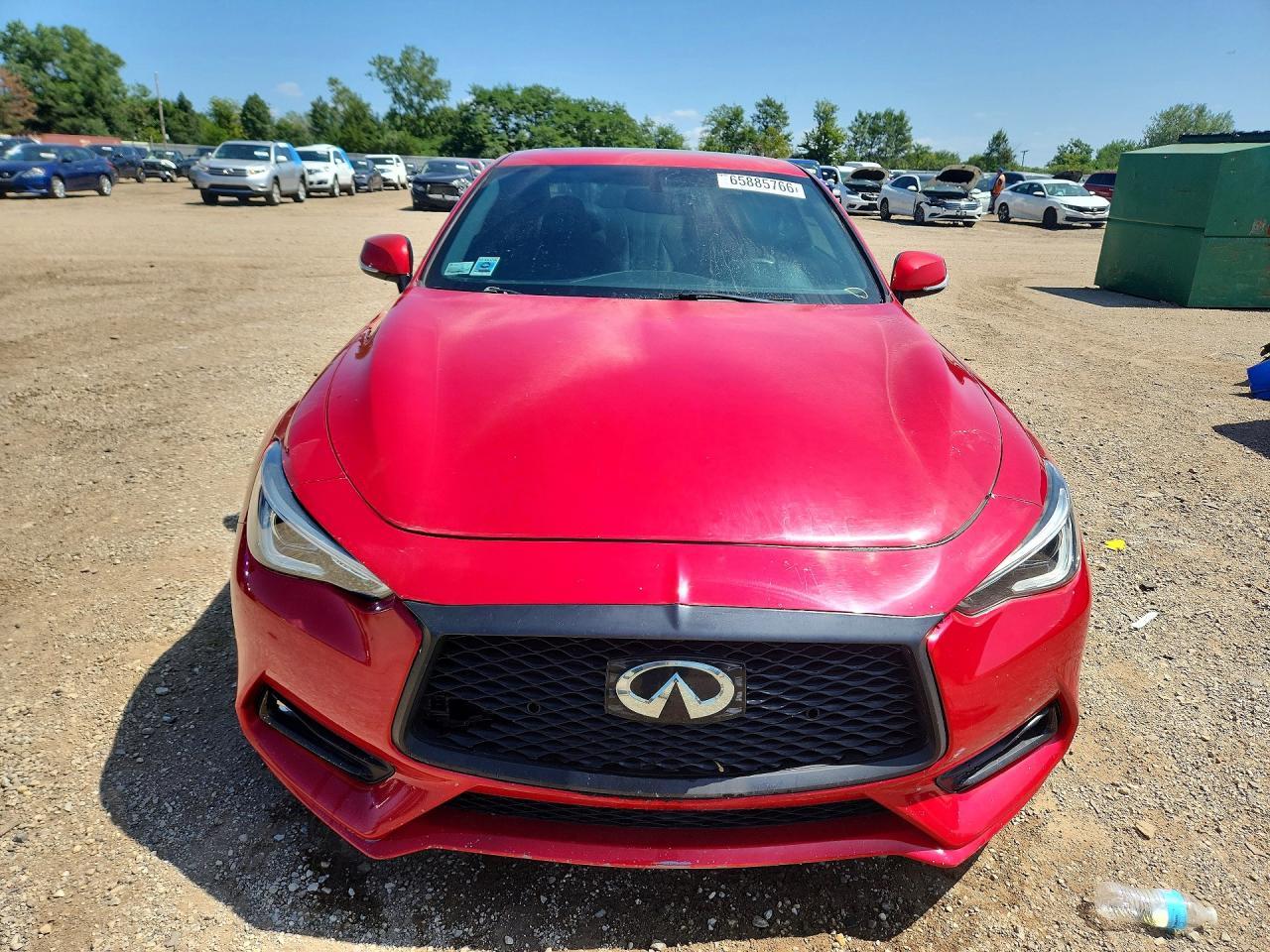 2017 Infiniti Q60 Red Sport 400 - zdjęcie 5
