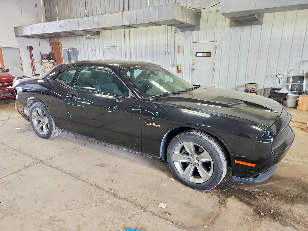 2015 Dodge Challenger Sxt - zdjęcie 4