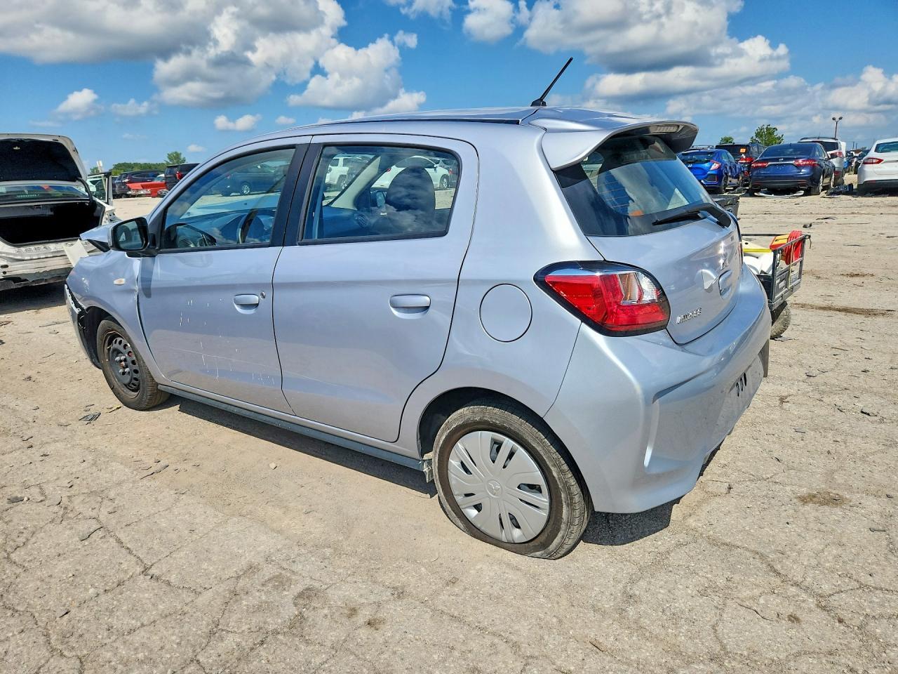 2024 Mitsubishi Mirage Es - zdjęcie 2