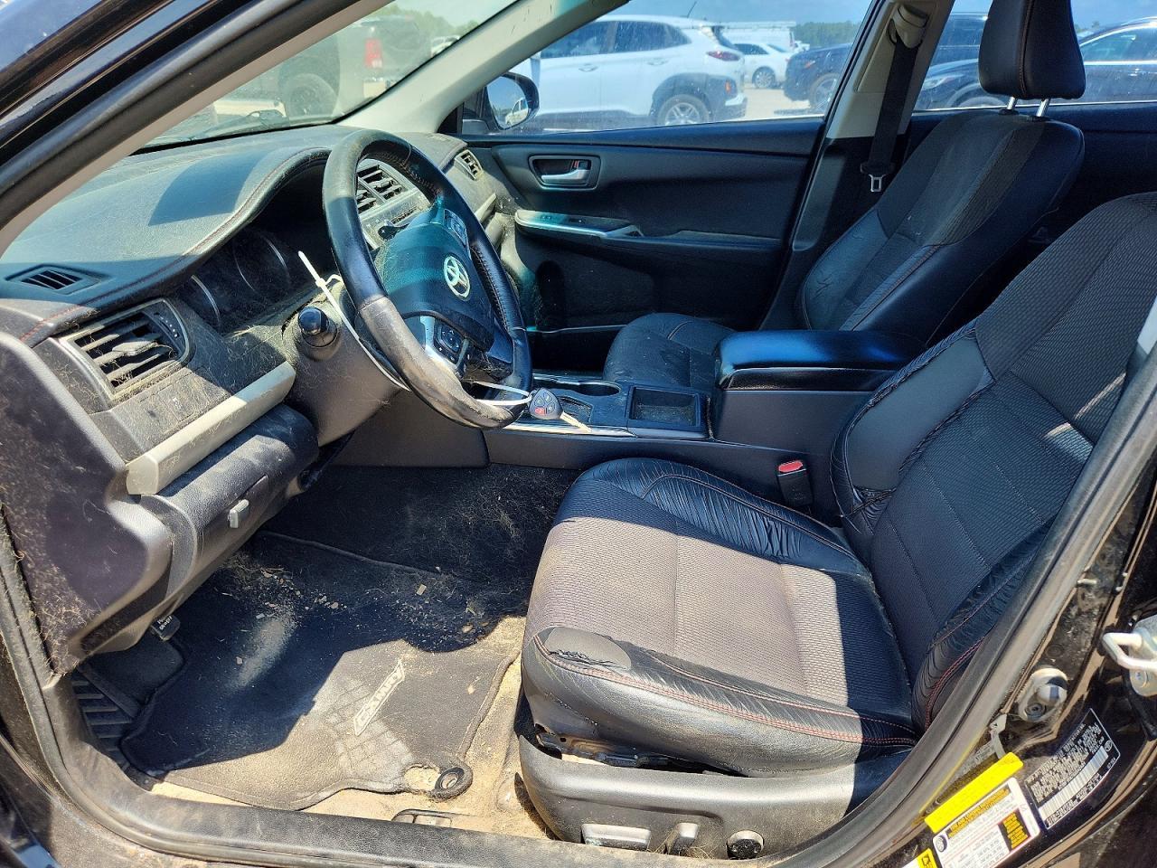 2016 Toyota Camry Se - zdjęcie 7