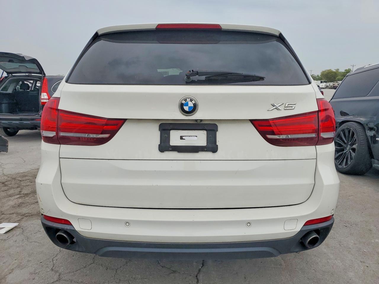 2015 BMW X5 xDrive35I - zdjęcie 6