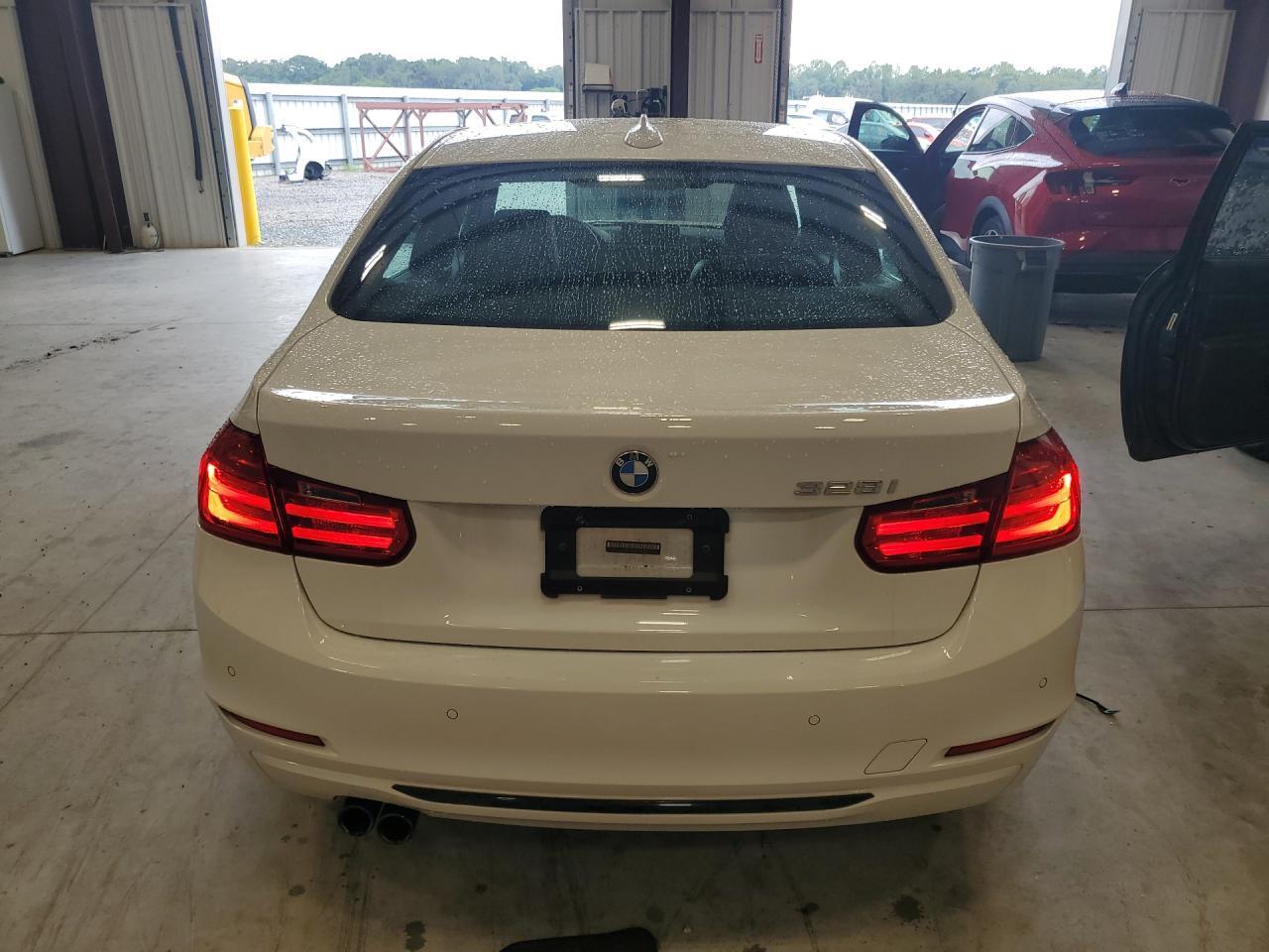 2014 BMW 328 I - zdjęcie 6