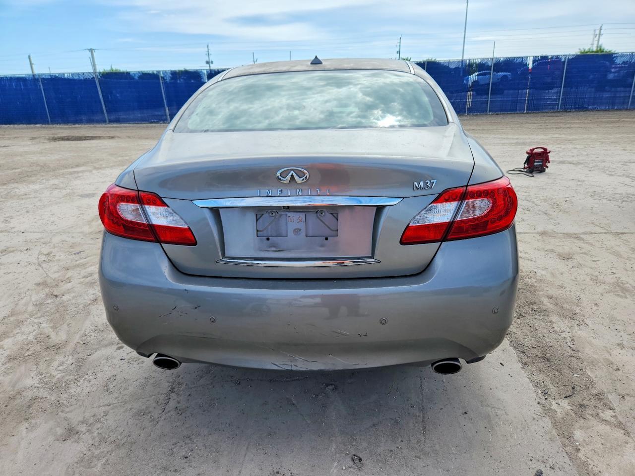 2013 Infiniti M37 Base - zdjęcie 6