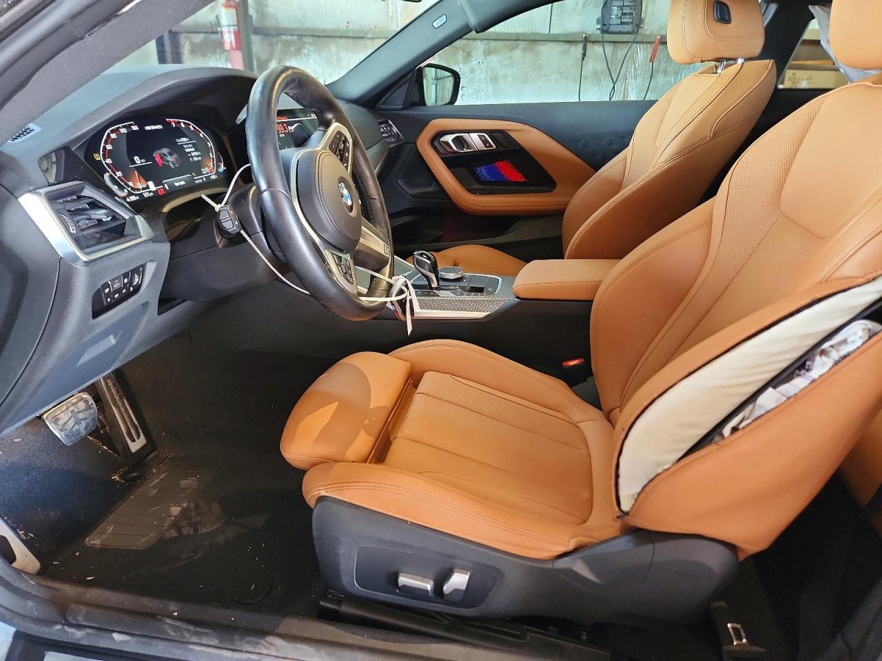 2022 BMW M240Xi - zdjęcie 7