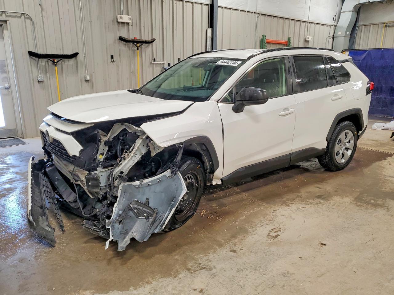 2019 Toyota Rav4 Le - zdjęcie główne