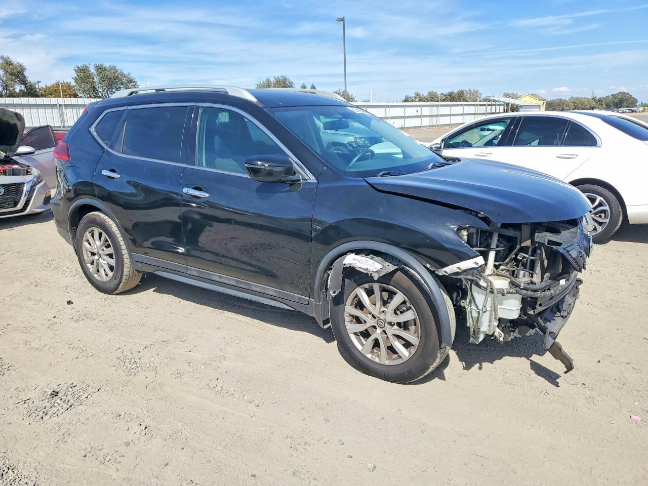 2017 Nissan Rogue Sv - zdjęcie 4