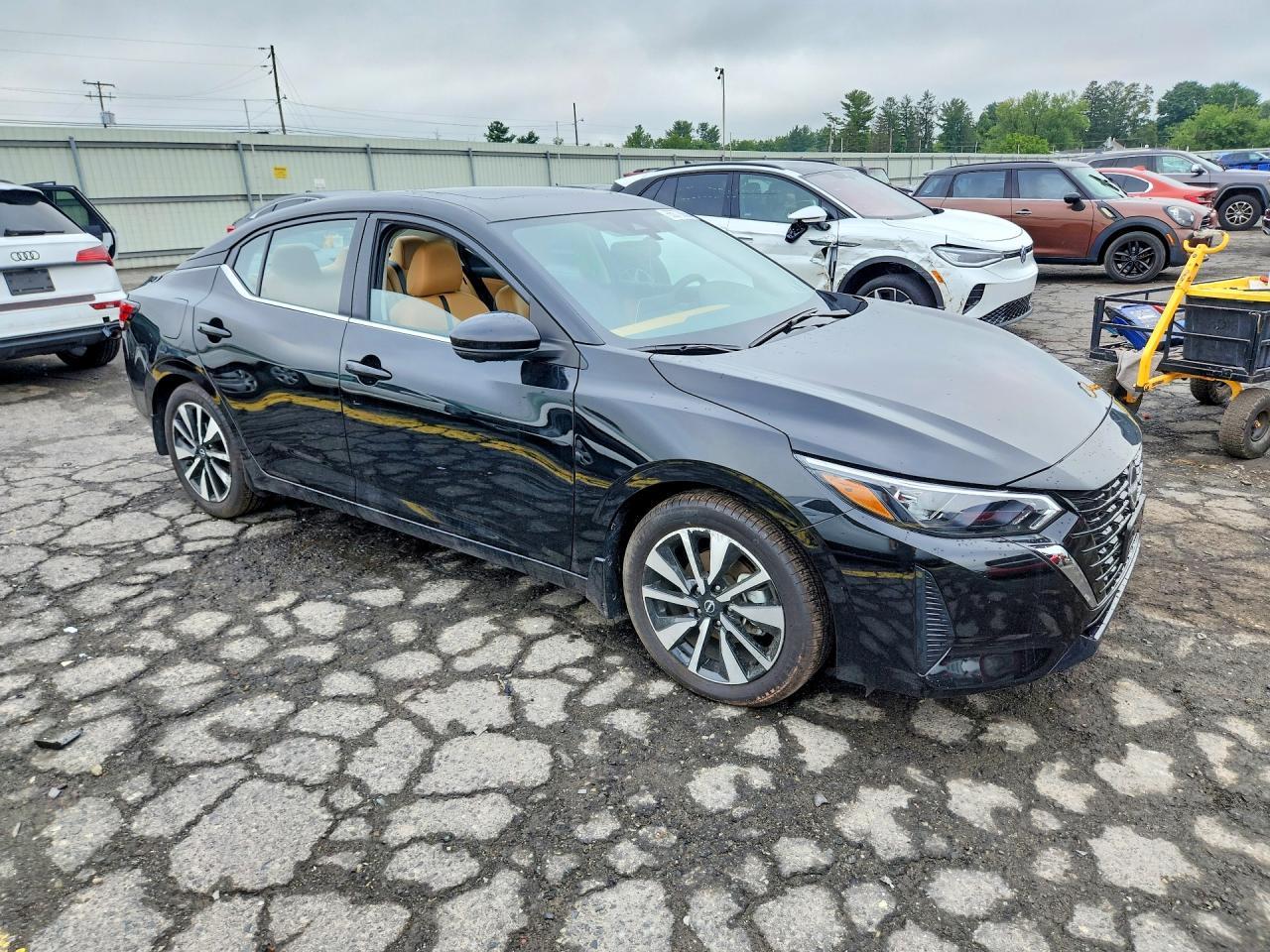 2025 Nissan Sentra Sv - zdjęcie 4