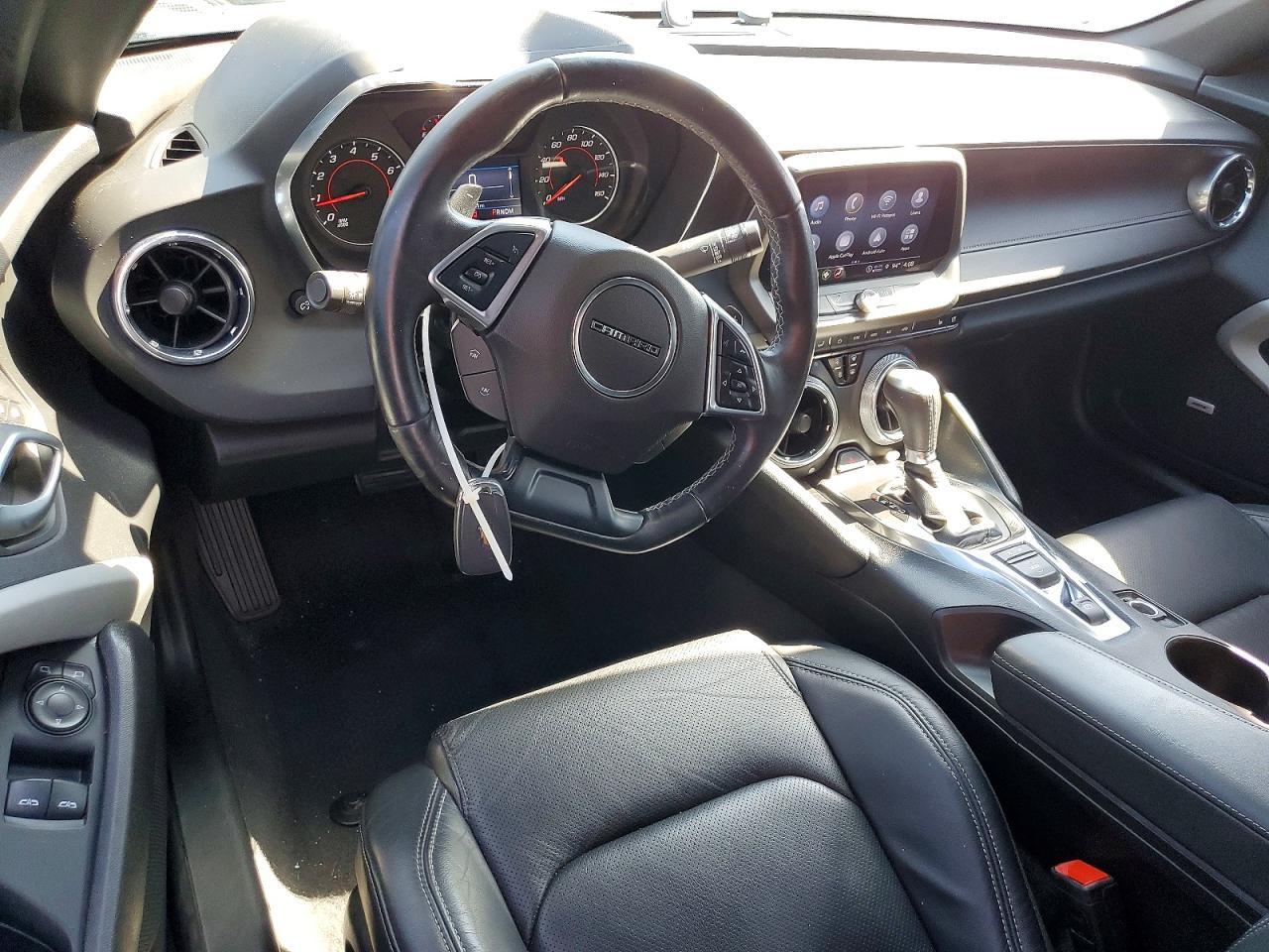 2022 Chevrolet Camaro Lt - zdjęcie 8