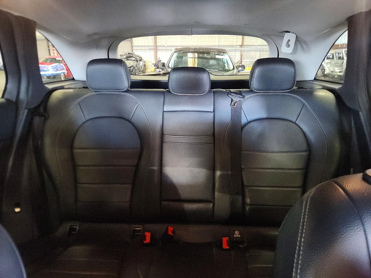 2016 Mercedes-Benz Glc 300 - zdjęcie 10