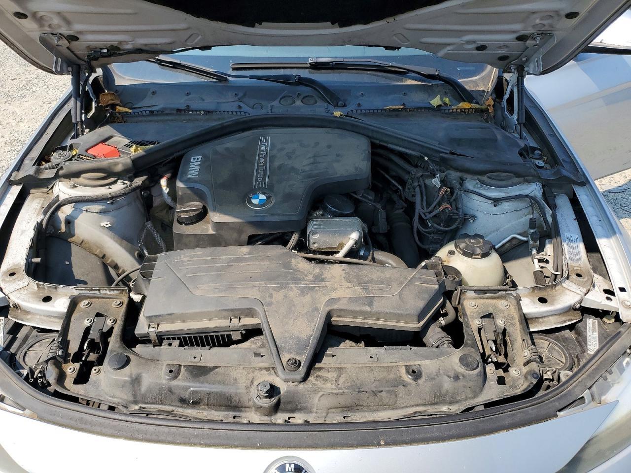 2013 BMW 328 Xi - zdjęcie 11