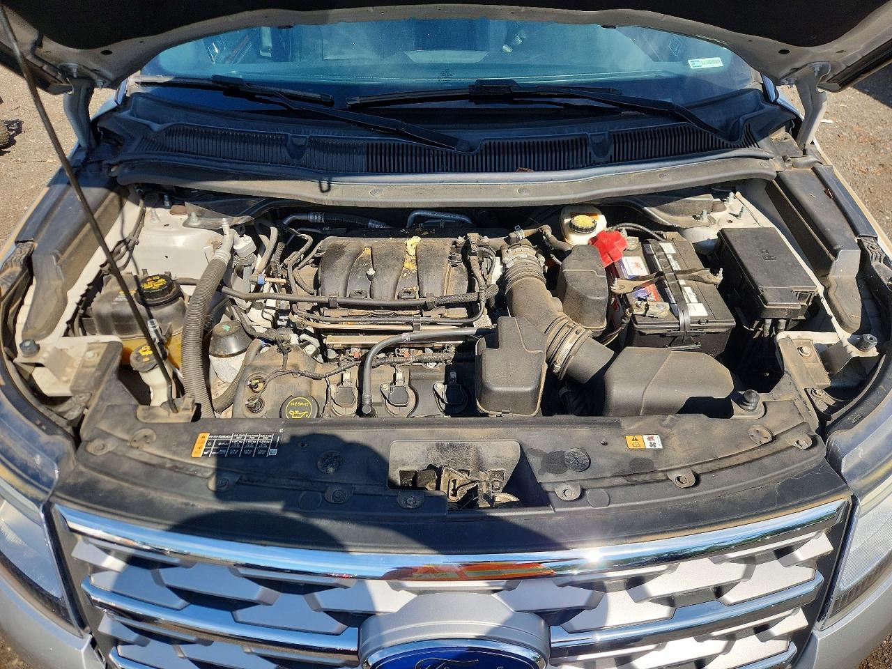 2018 Ford Explorer Limited - zdjęcie 12