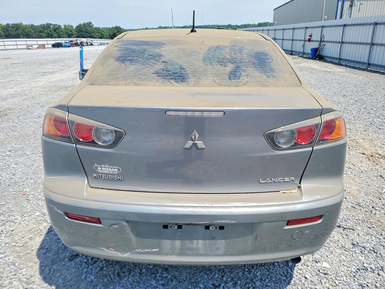2015 Mitsubishi Lancer Es - zdjęcie 6