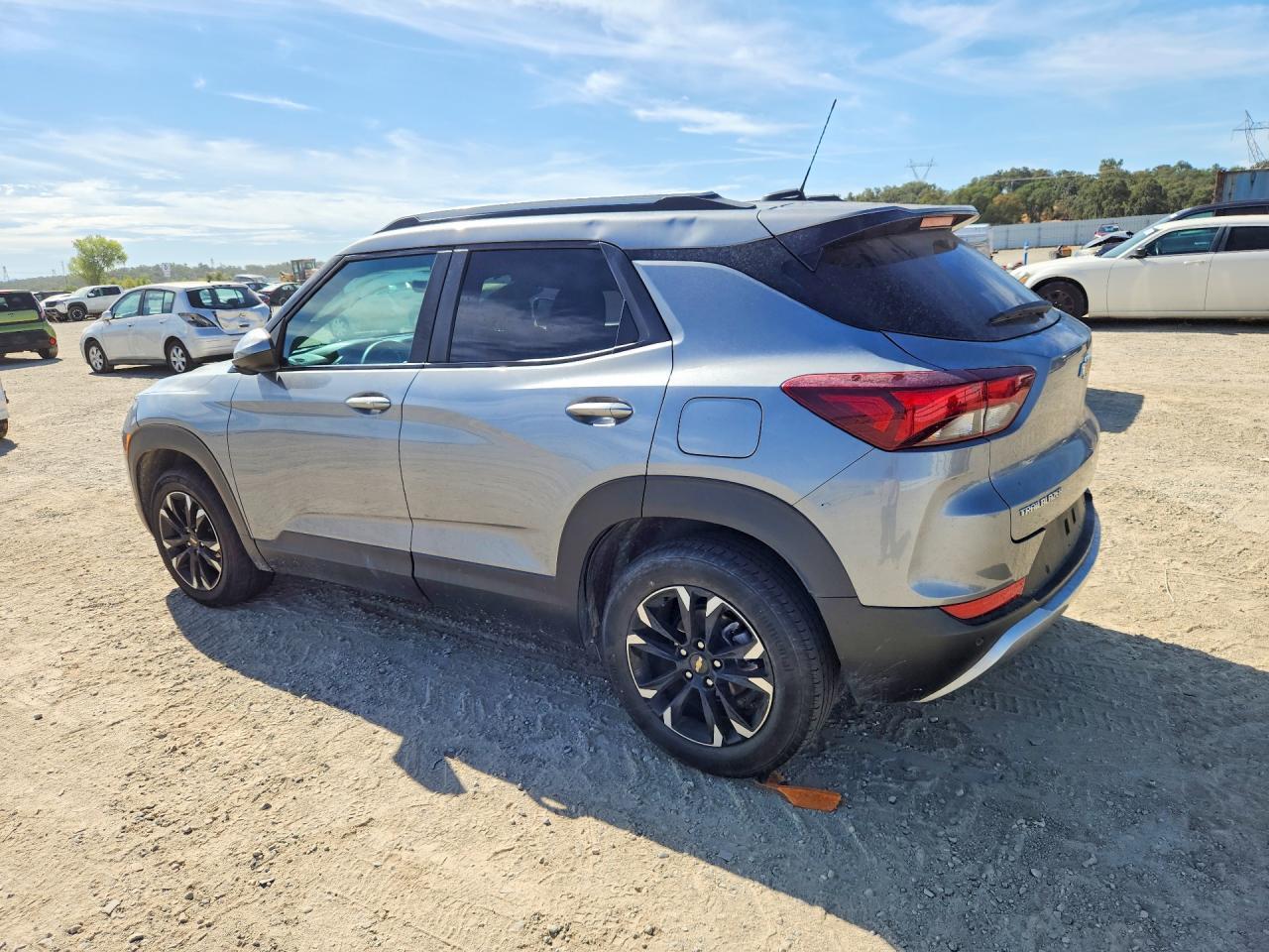 2023 Chevrolet Trailblazer Lt - zdjęcie 2
