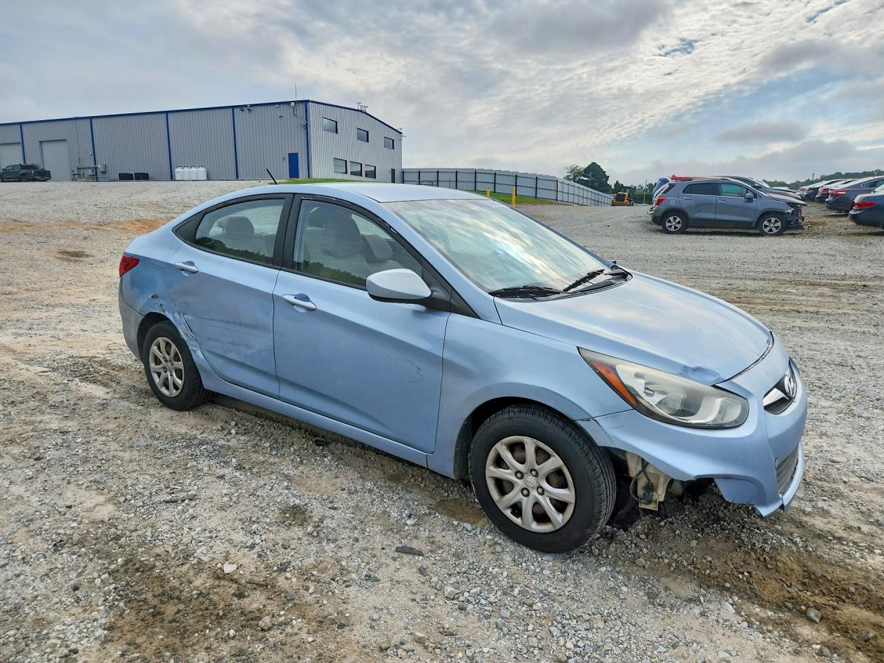 2013 Hyundai Accent Gls - zdjęcie 4