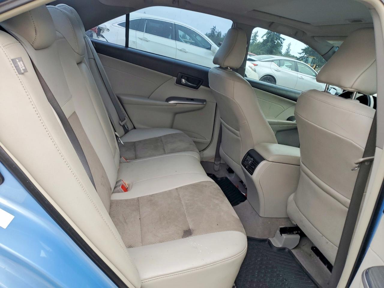 2013 Toyota Camry - zdjęcie 10