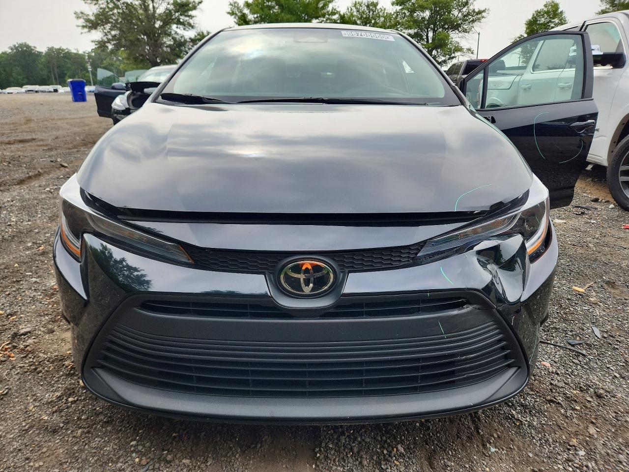 Toyota Corolla - zdjęcie 5