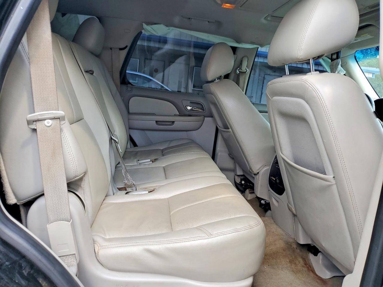 2013 Chevrolet Tahoe C1500 Lt - zdjęcie 11