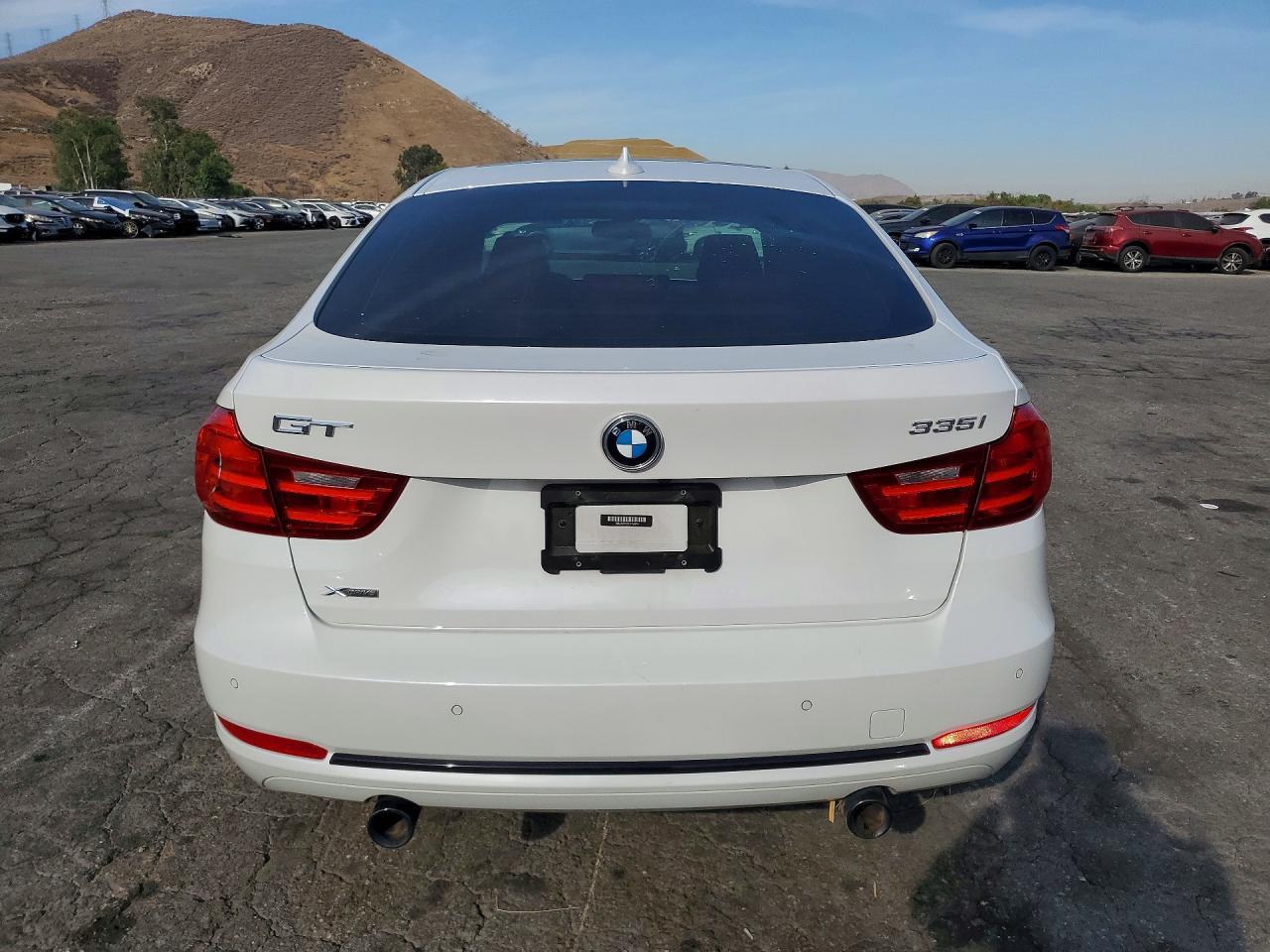 2014 BMW 335 Xigt - zdjęcie 6