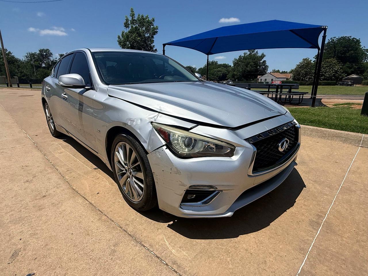 2018 Infiniti Q50 3.0T Luxe - zdjęcie główne
