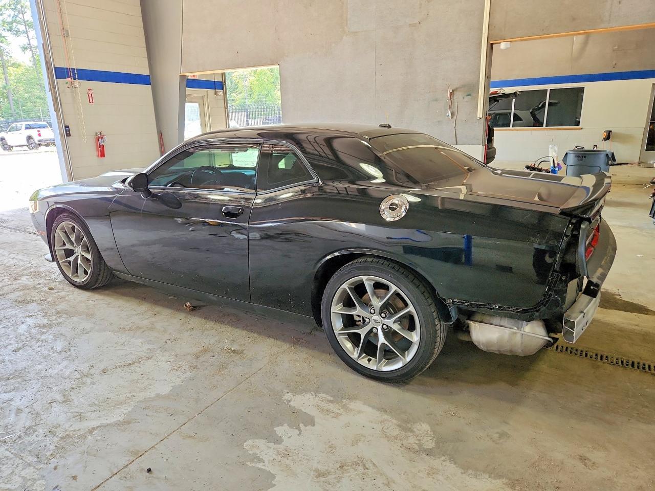 2021 Dodge Challenger Gt - zdjęcie 2