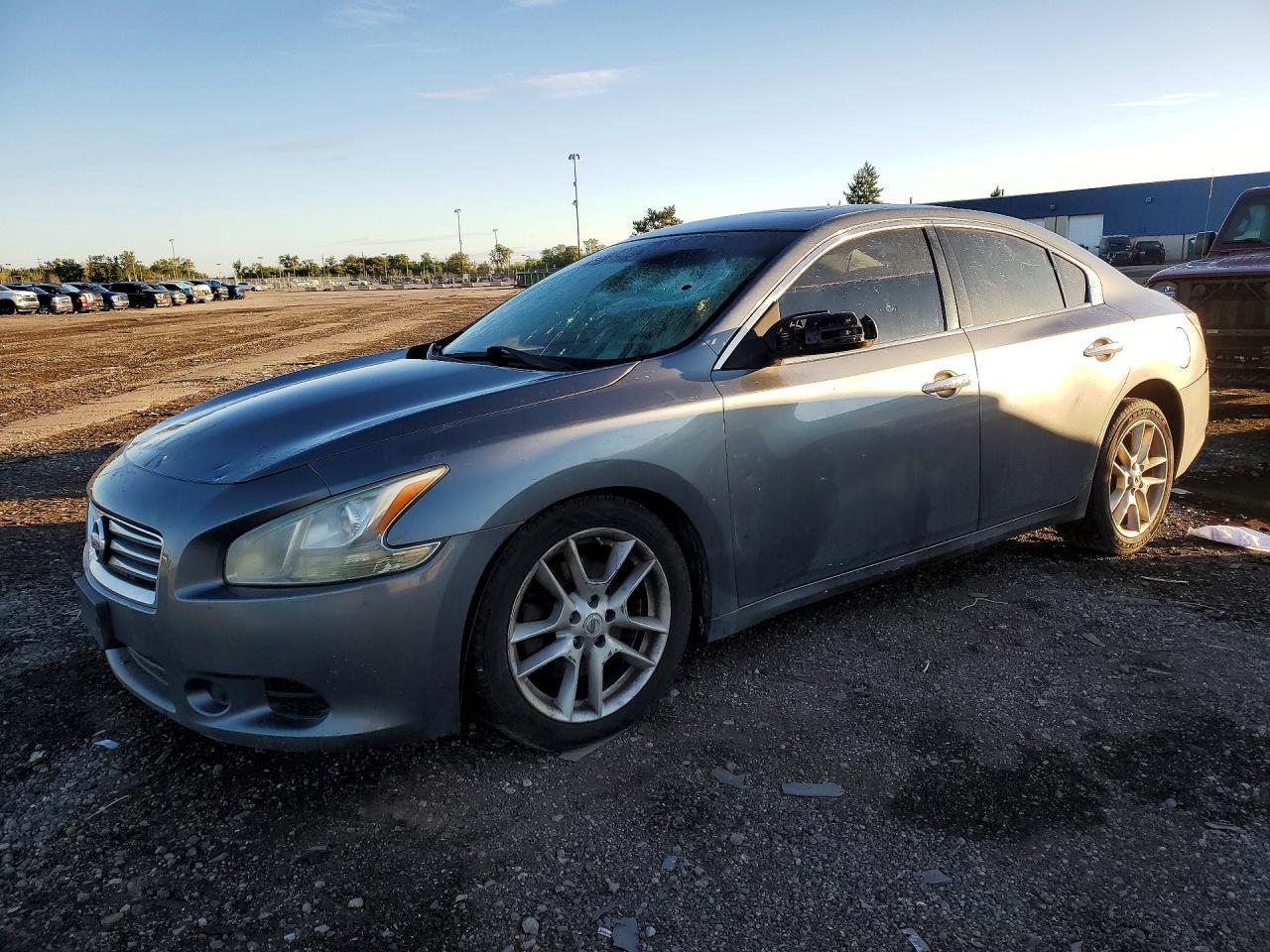 2014 Nissan Maxima 3.5 S - zdjęcie główne