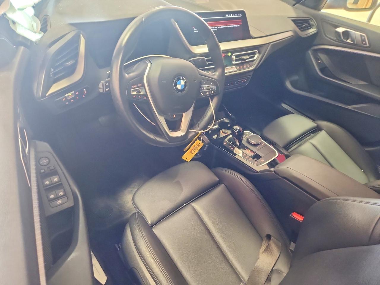 2022 BMW Seria 2 228i - zdjęcie 8