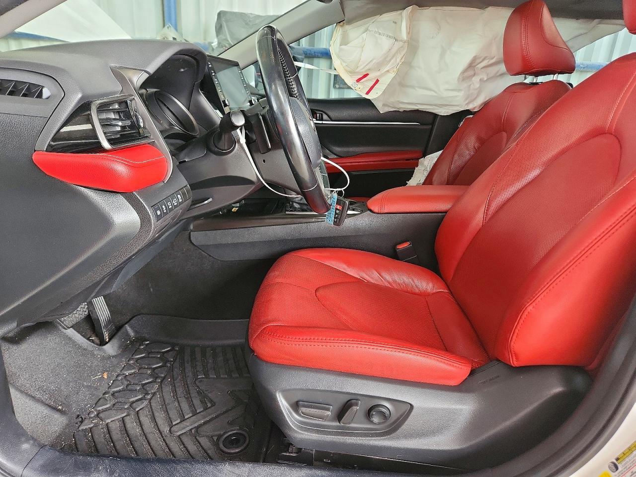 2022 Toyota Camry Xse V6 - zdjęcie 7