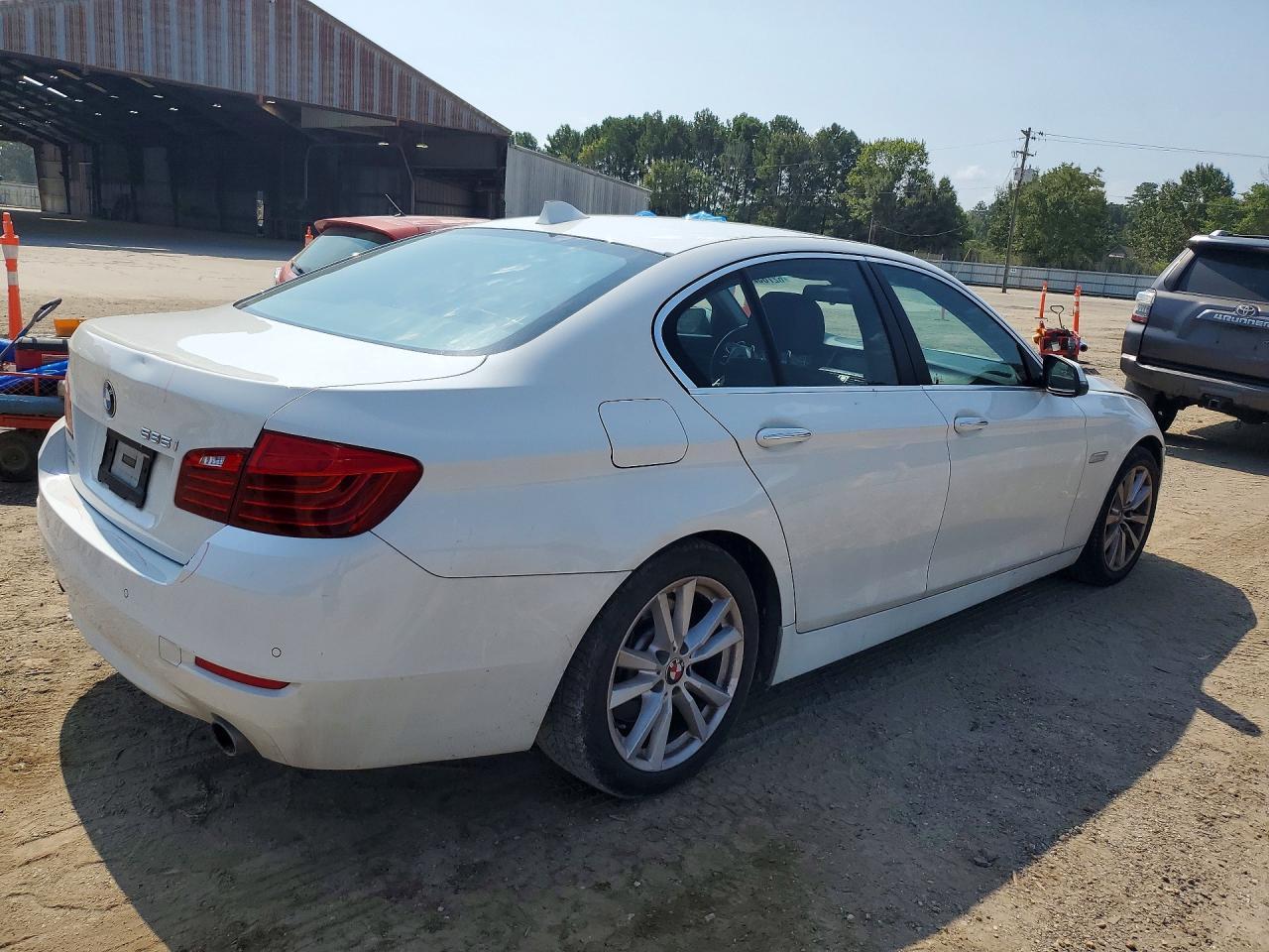 2016 BMW 535 I - zdjęcie 3
