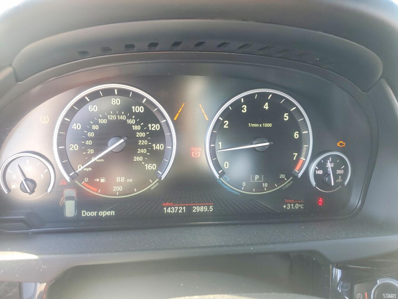 2015 BMW X5 xDrive50I - zdjęcie 9