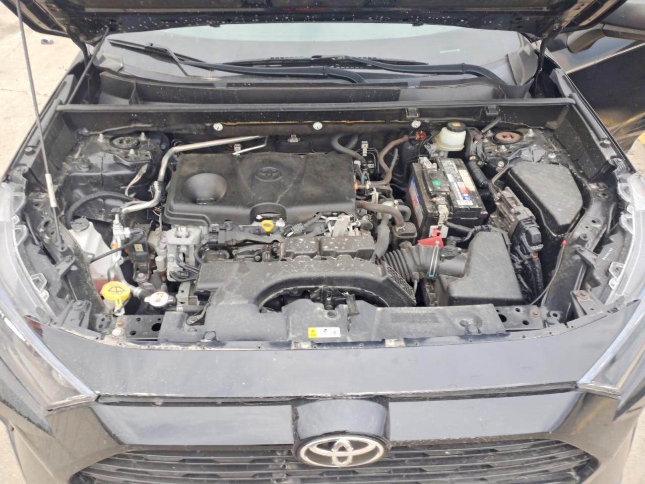 2020 Toyota Rav4 Le - zdjęcie 12