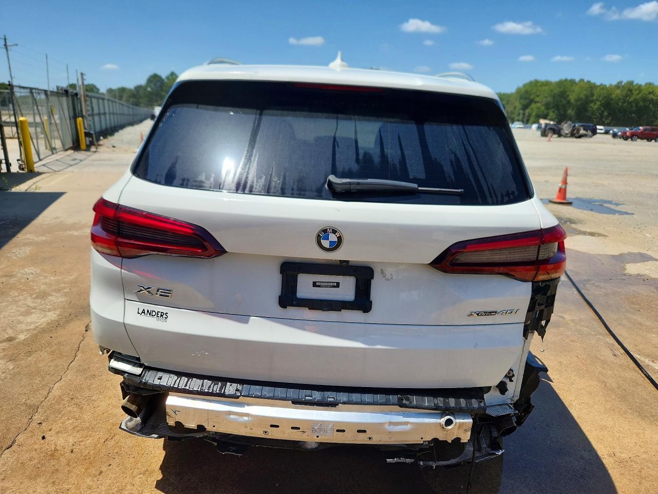 2022 BMW X5 xDrive40I - zdjęcie 6