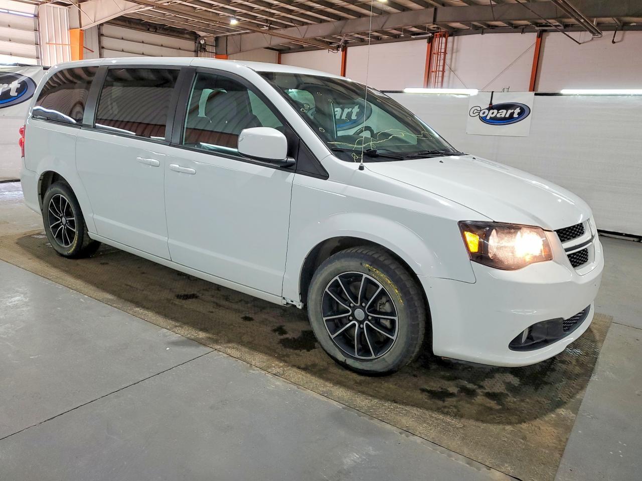 2019 Dodge Grand Caravan Gt - zdjęcie 4