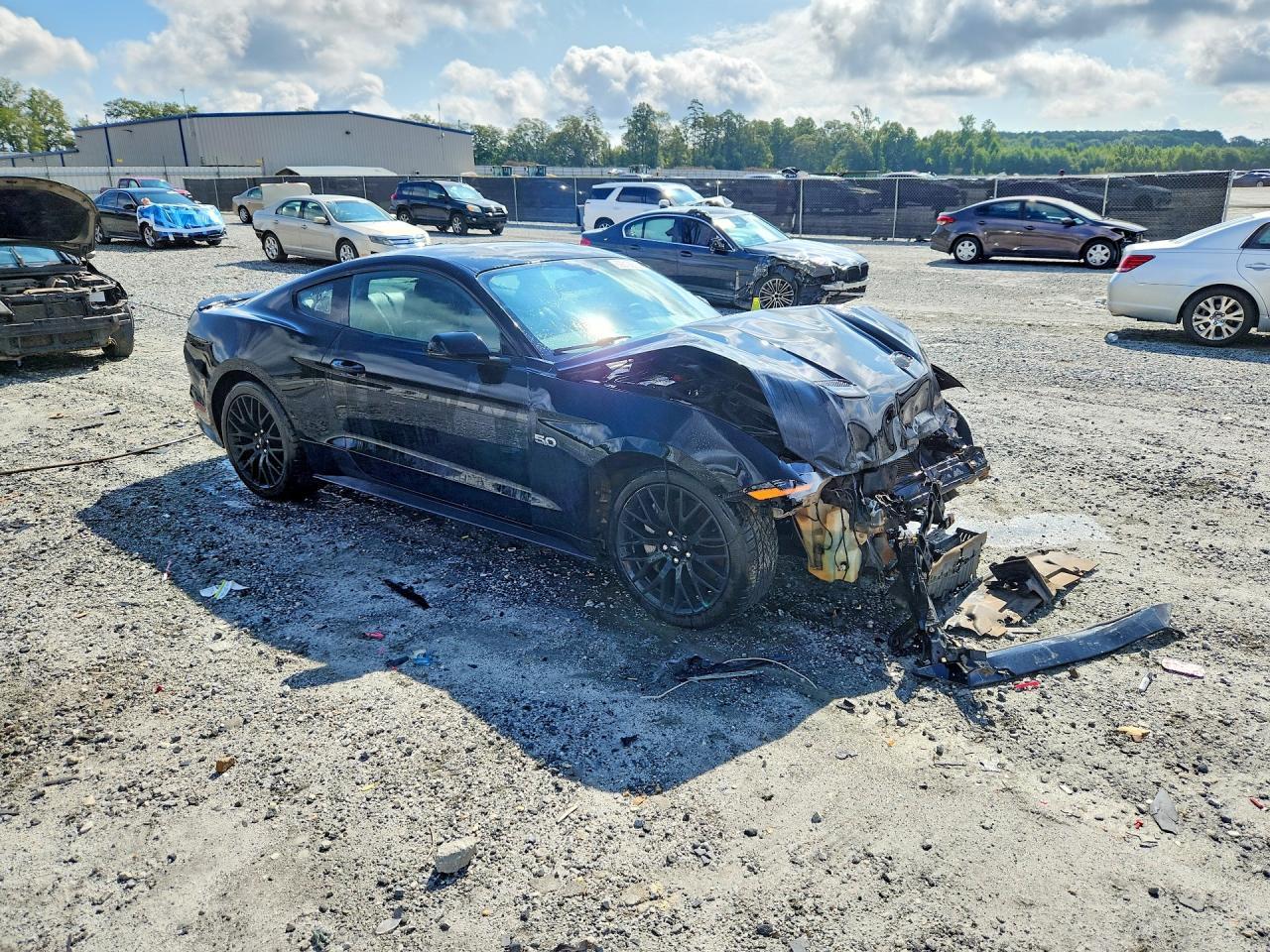 2019 Ford Mustang Gt - zdjęcie 4