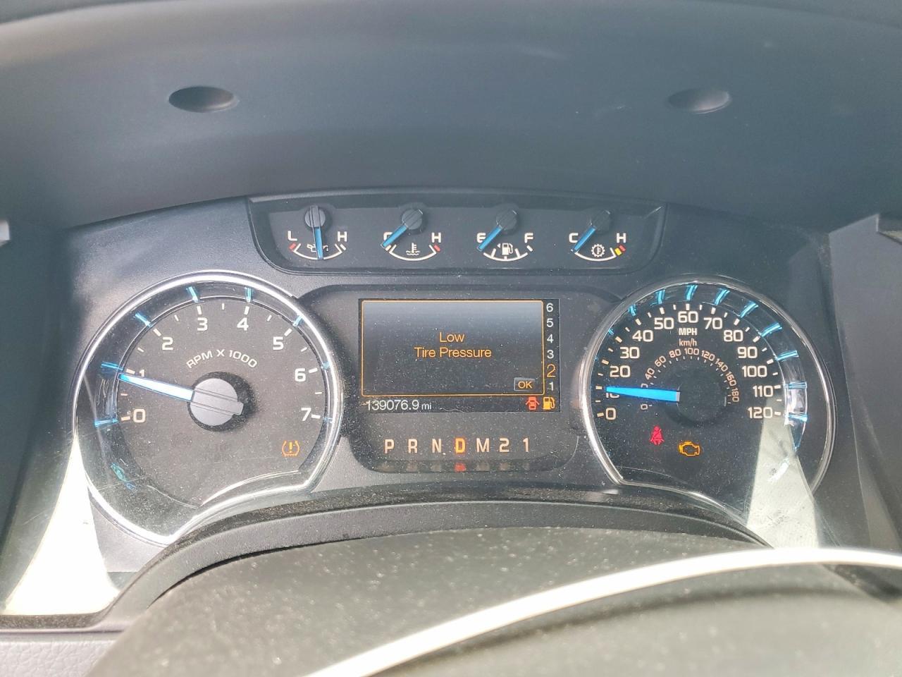 2014 Ford F150 Supercrew - zdjęcie 9