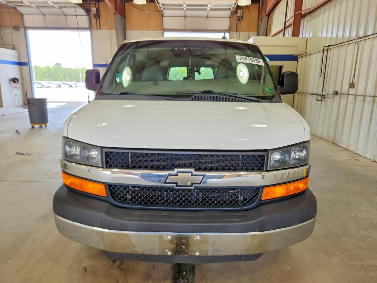 2016 Chevrolet Express G3500 Ls - zdjęcie 5