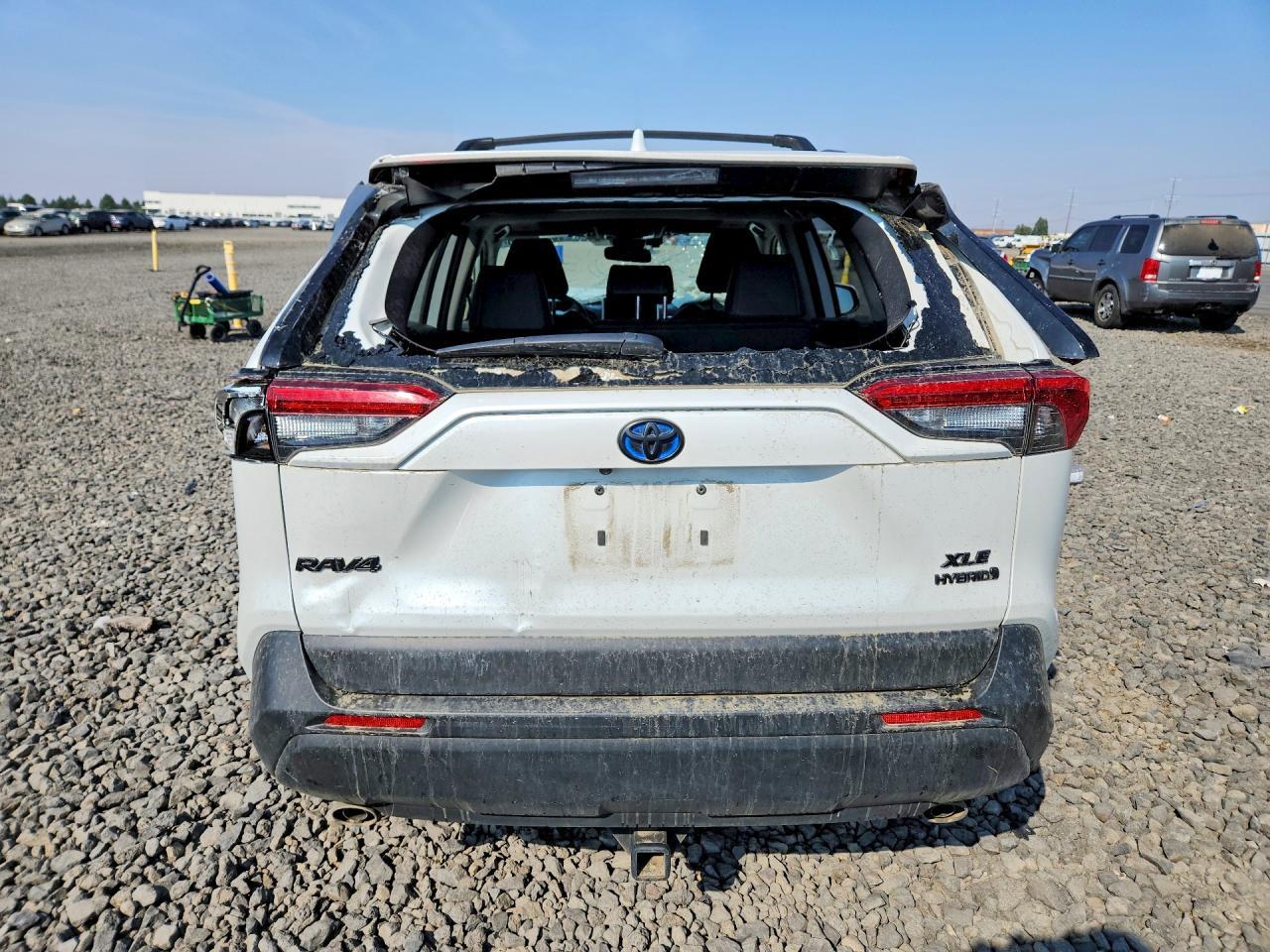 2024 Toyota Rav4 Xle Premium - zdjęcie 6