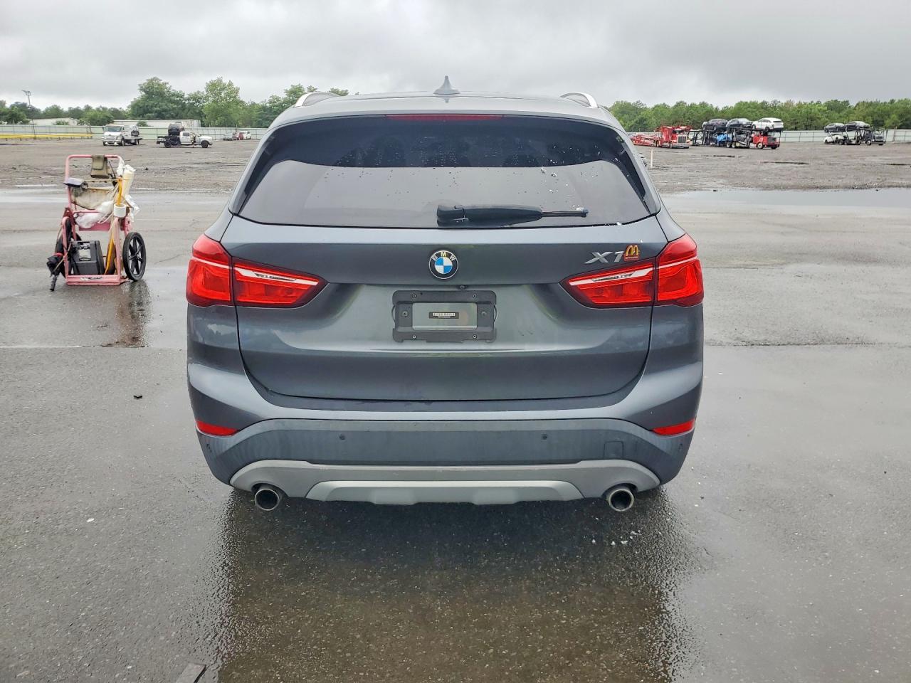 2016 BMW X1 xDrive28I - zdjęcie 6