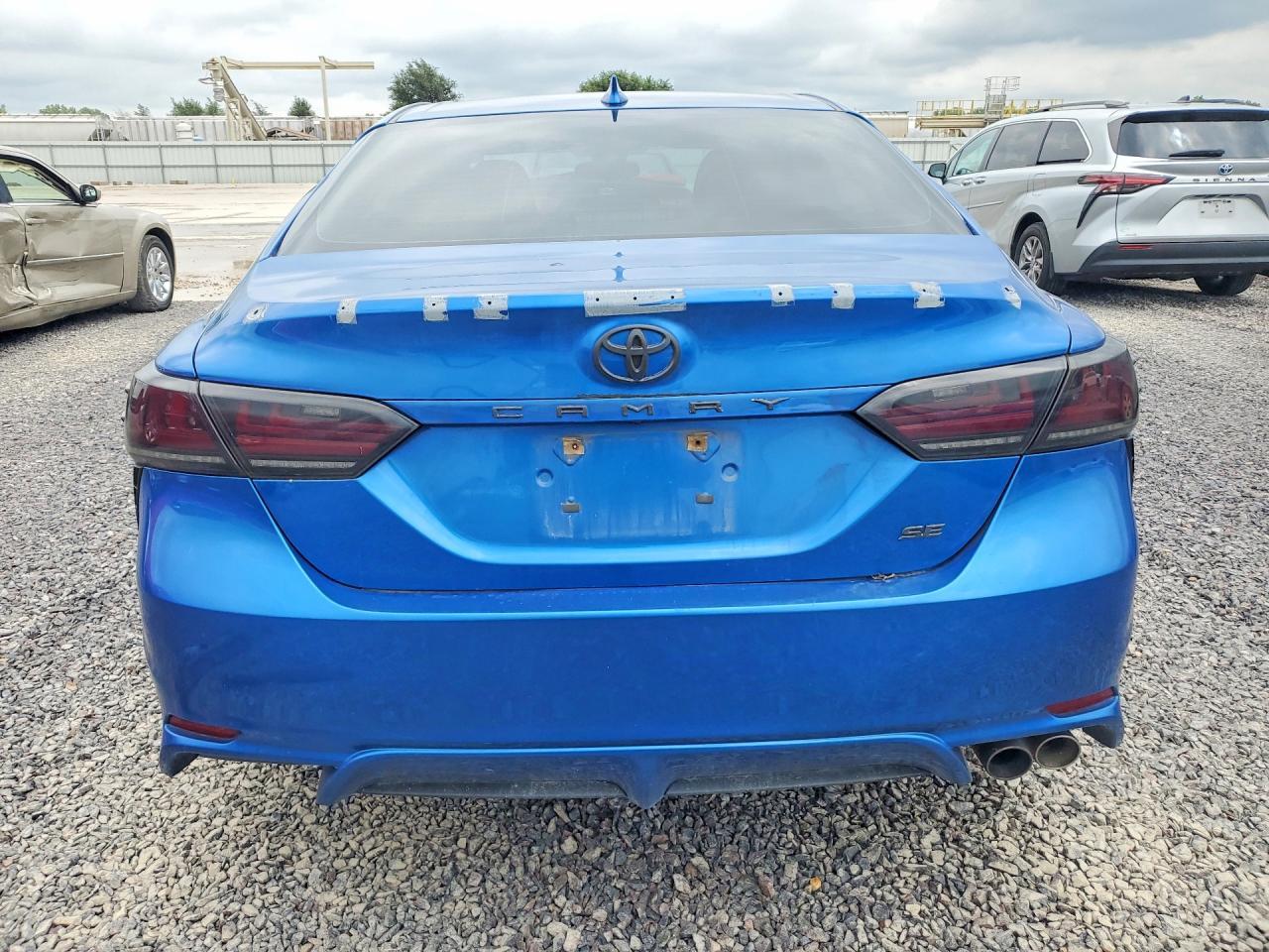 2019 Toyota Camry Se - zdjęcie 6