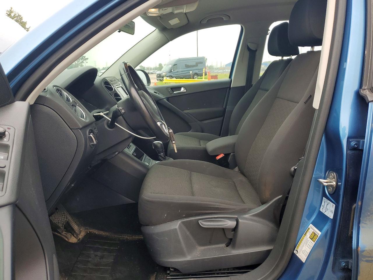 2017 Volkswagen Tiguan S - zdjęcie 7