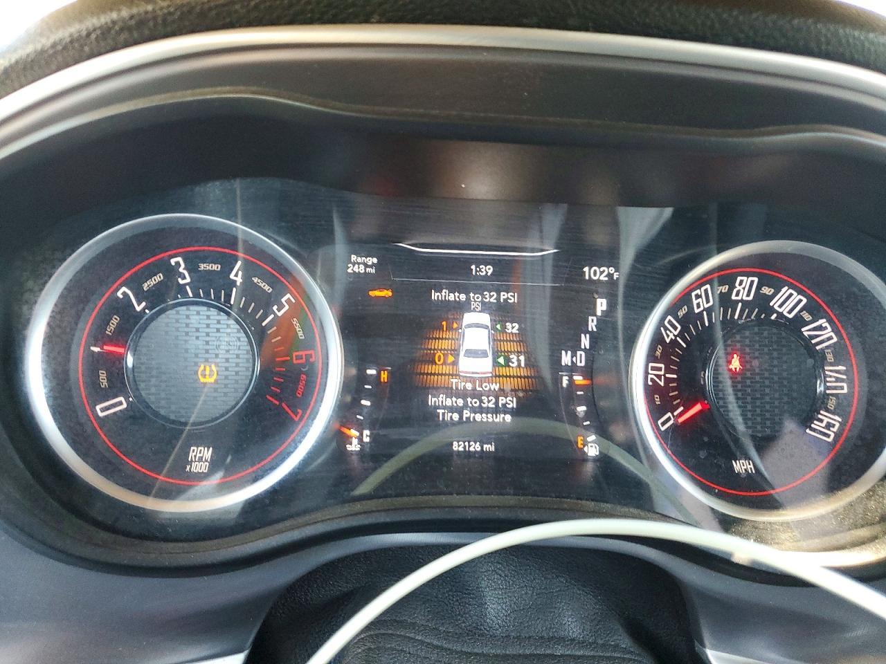 2019 Dodge Challenger R/T - zdjęcie 9