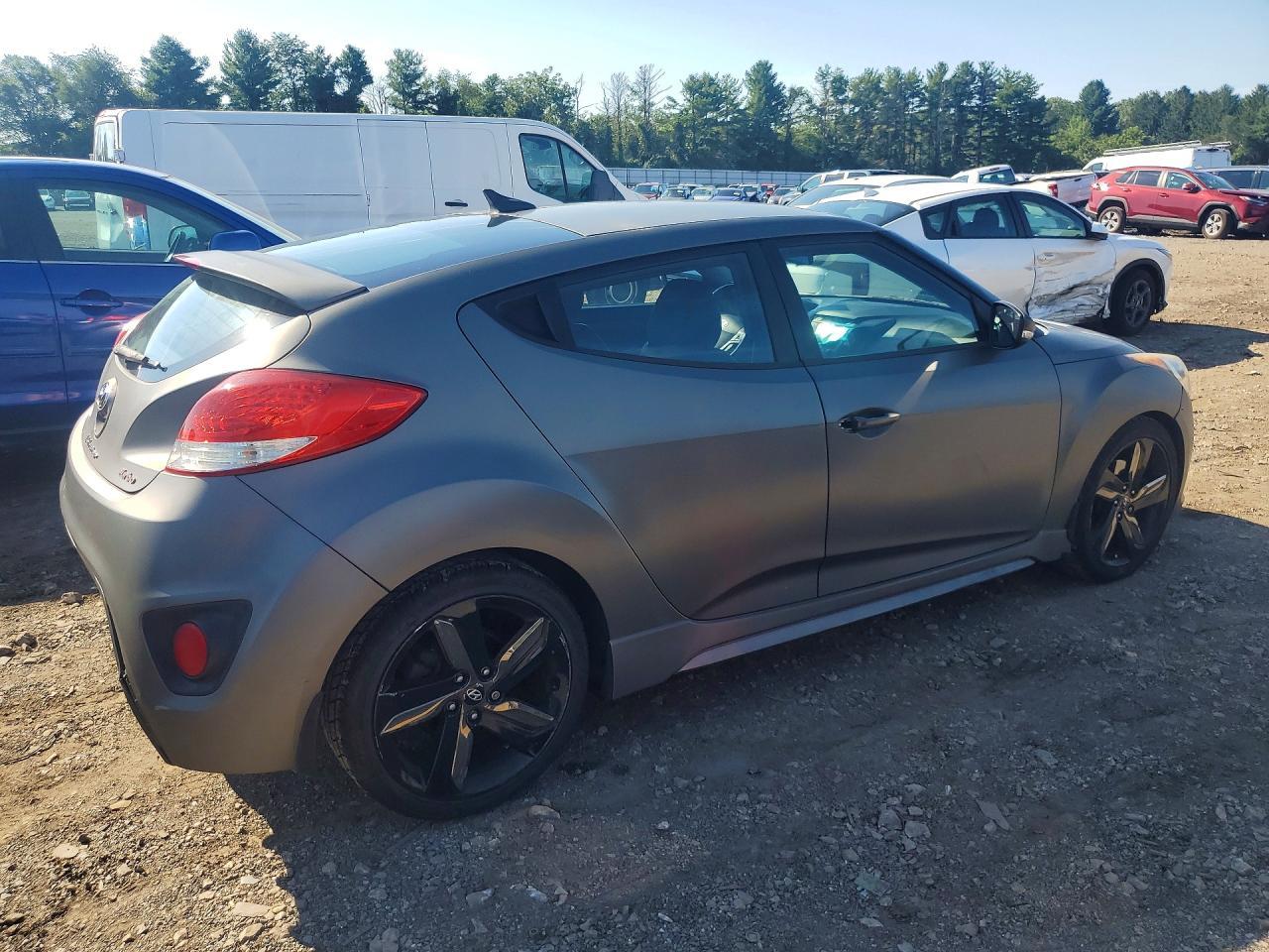 2015 Hyundai Veloster Turbo - zdjęcie 3