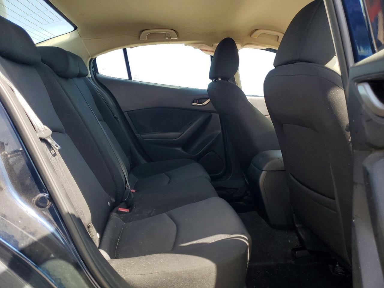 2015 Mazda 3 Sport - zdjęcie 10