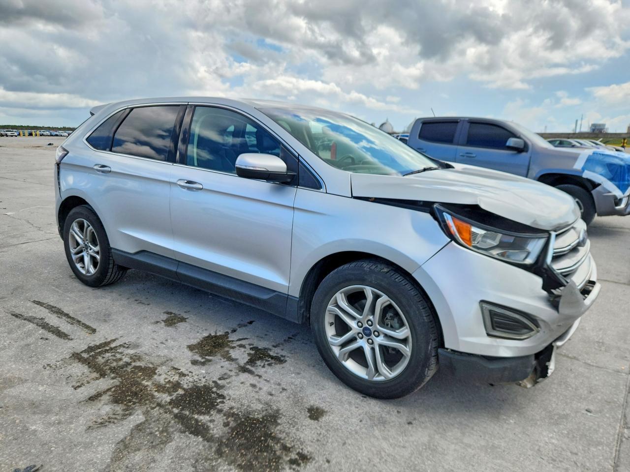 2018 Ford Edge Titanium - zdjęcie 4