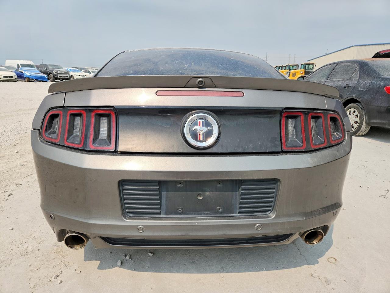 2014 Ford Mustang - zdjęcie 6