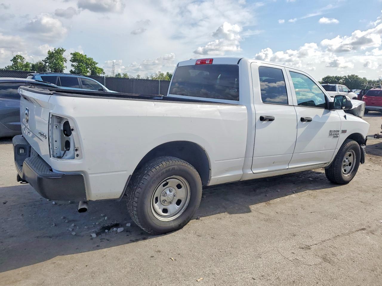 2021 Ram 1500 Classic Tradesman - zdjęcie 3