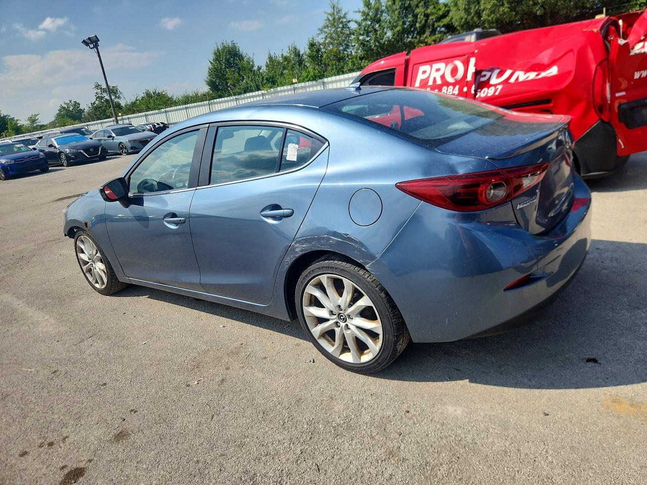 2014 Mazda 3 Grand Touring - zdjęcie 2