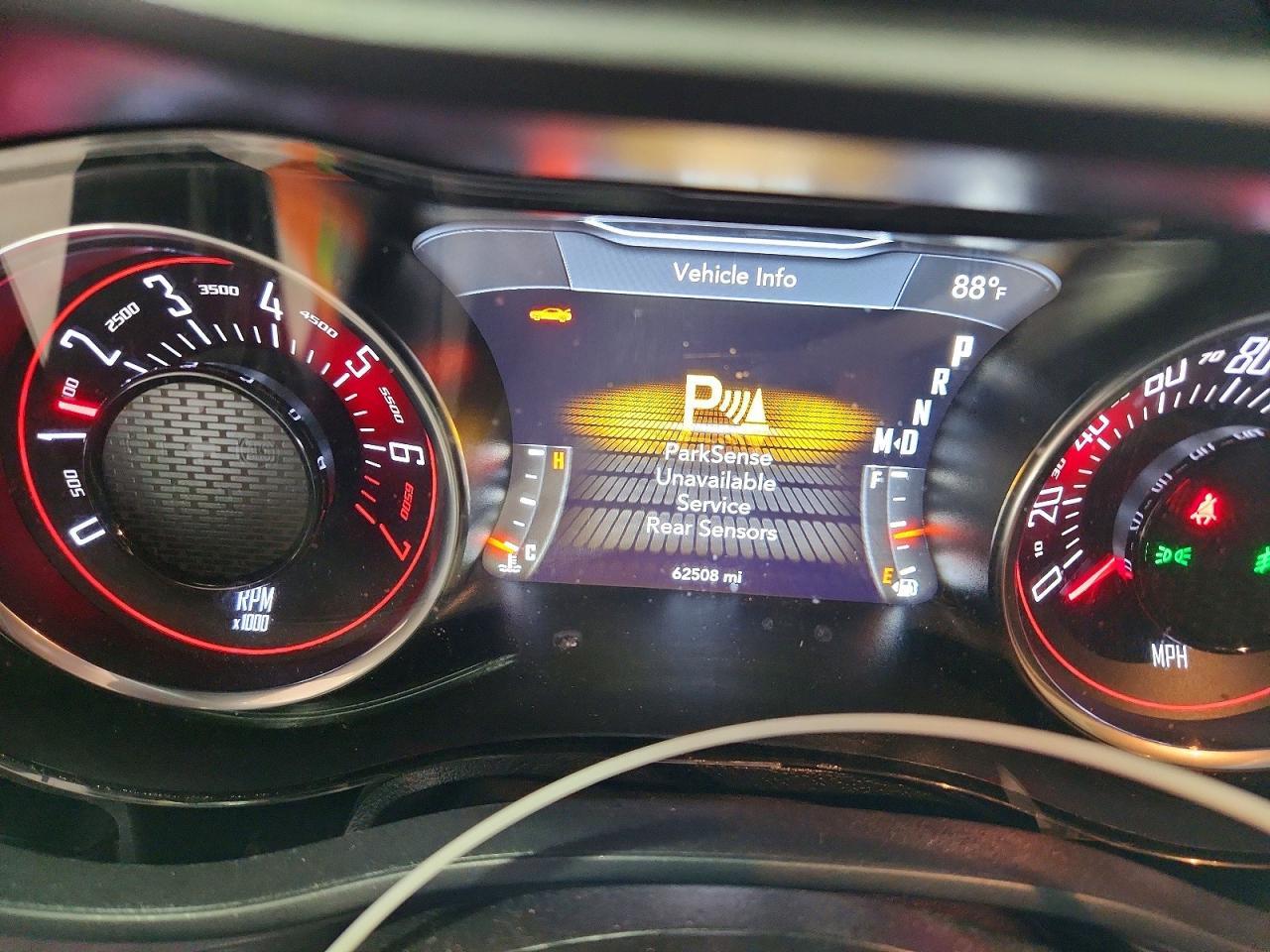 2021 Dodge Challenger Gt - zdjęcie 9