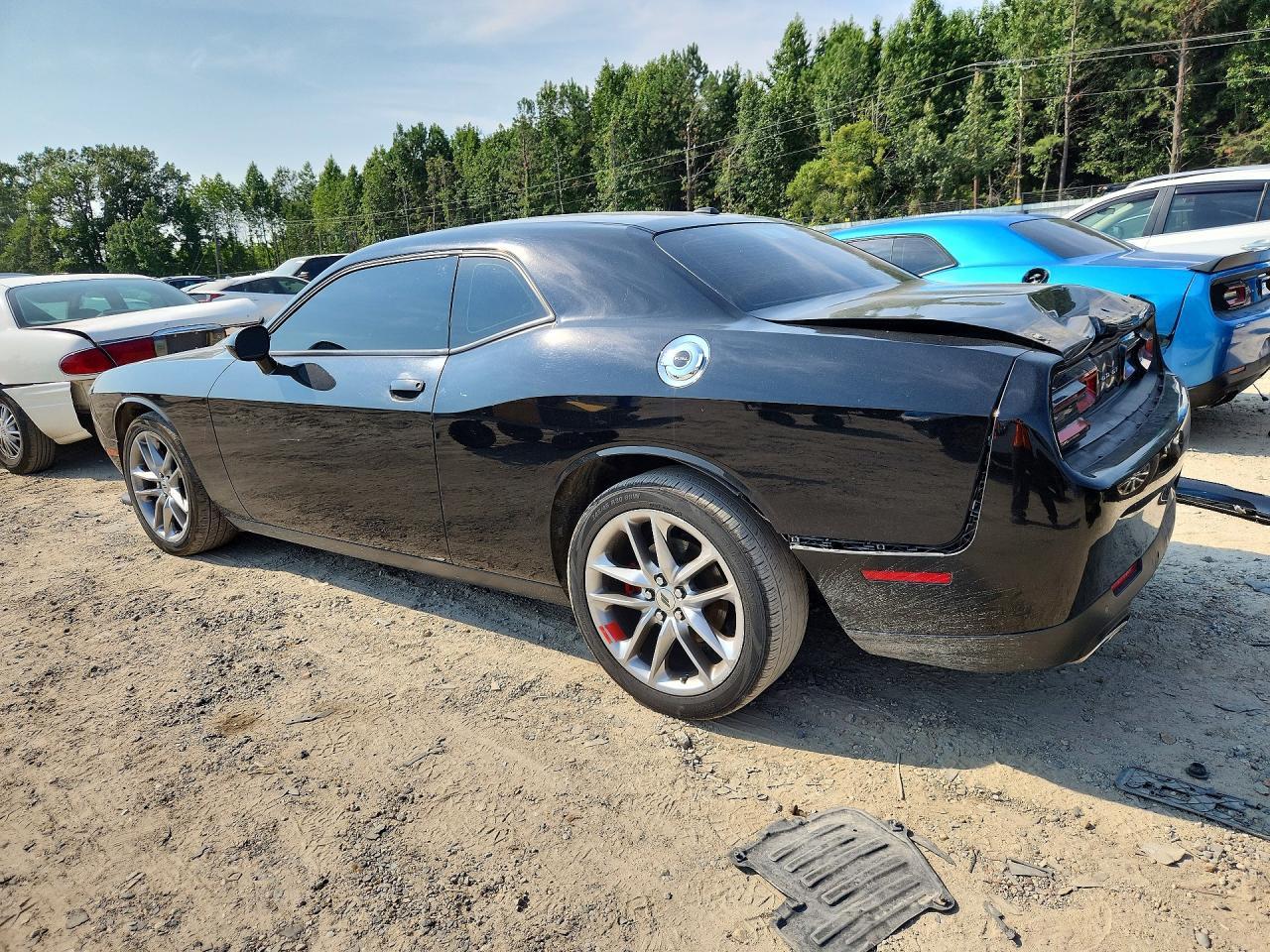 2022 Dodge Challenger Gt - zdjęcie 2