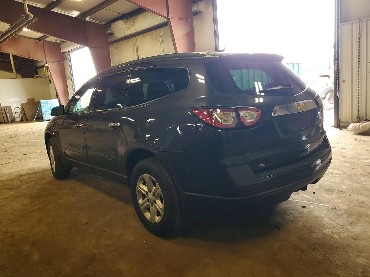 2014 Chevrolet Traverse Ls - zdjęcie 2