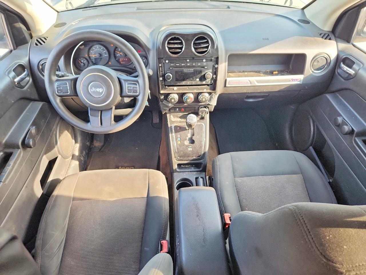 2014 Jeep Compass Sport - zdjęcie 8